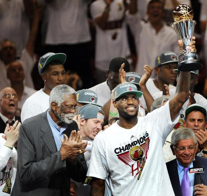 利拉德逆袭登顶NBA历史第一？数据争议引热议