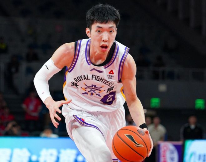 广厦加时117-104力克北控 布朗爆发砍38分助队取连