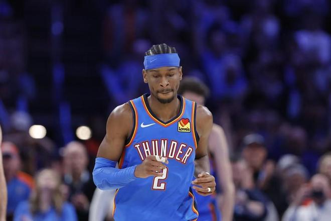 雷霆马刺提前锁定季后赛 湖人冲击前三西部排名