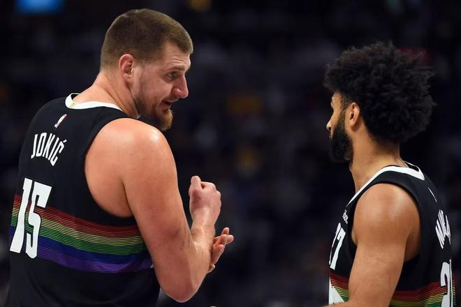 雷霆马刺提前锁定季后赛 湖人冲击前三西部排名